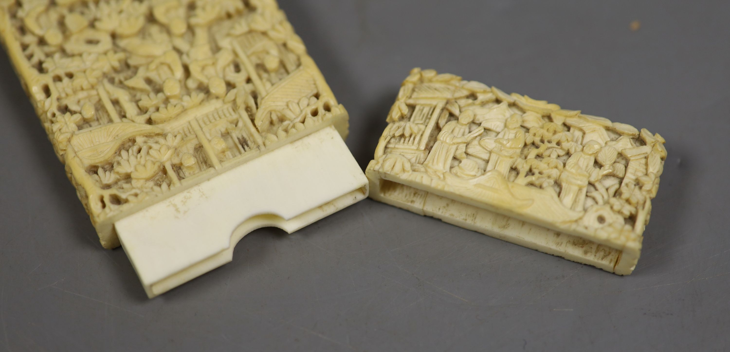 A Chinese Cantonese carved ivory card case, 9.5cm